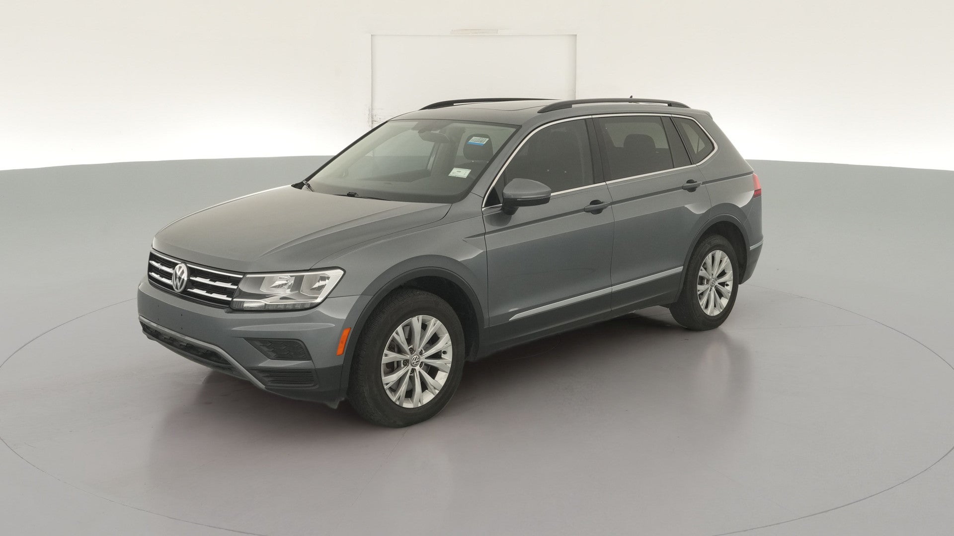 2018 Volkswagen Tiguan vehicle photo
