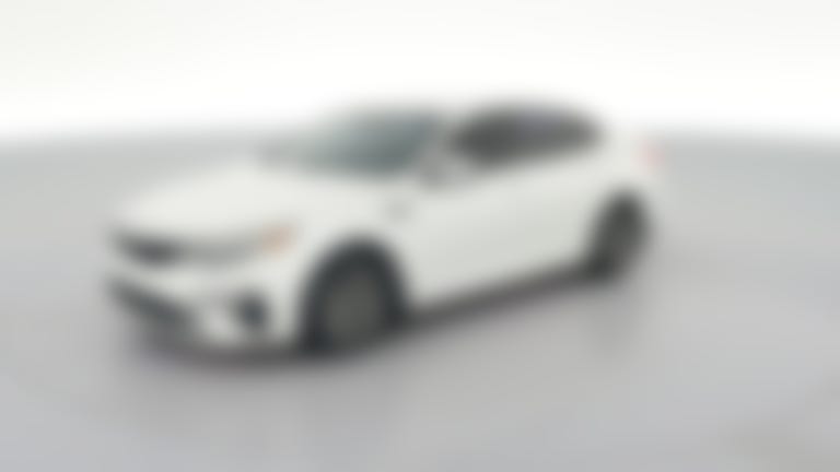 2020 Kia Optima vehicle photo