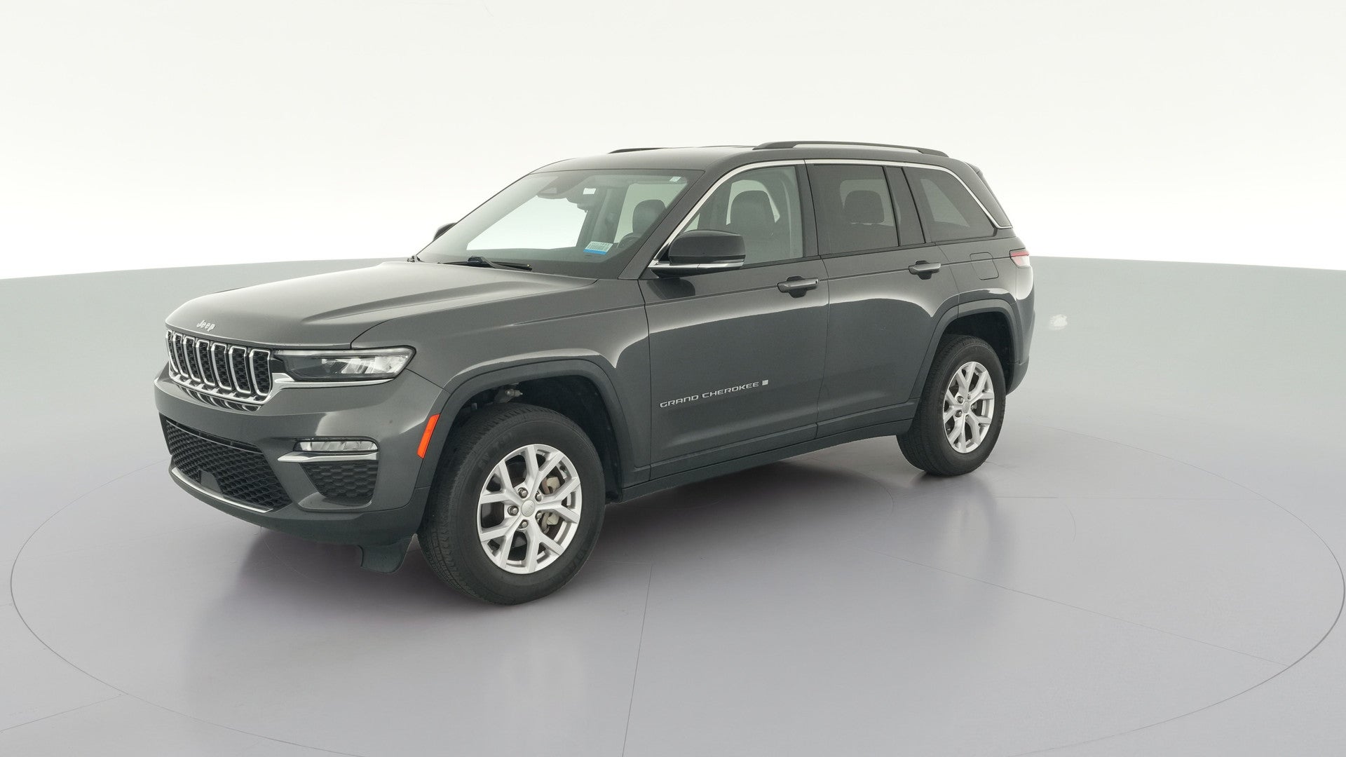 2022 Jeep Grand Cherokee vehicle photo