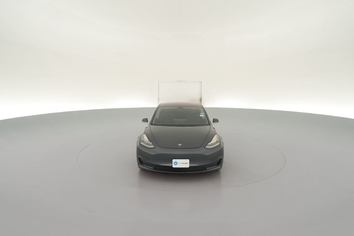 2018 Tesla Model 3 Long Range Rear-Wheel Drive in Midnight Silver Metallic — 360° view 1