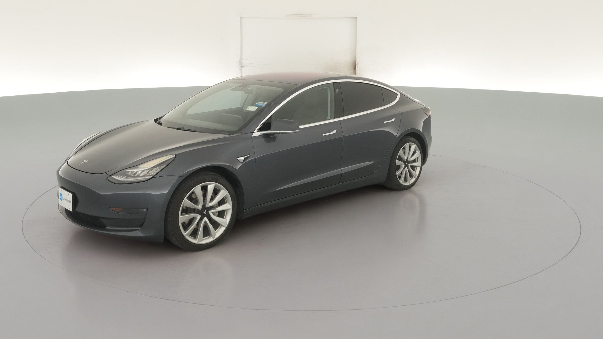2018 Tesla Model 3 vehicle photo