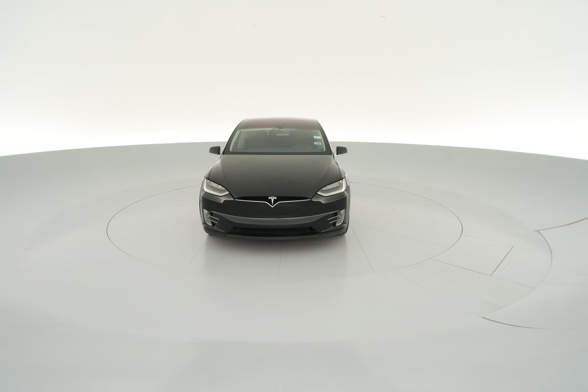 2016 Tesla Model X 75D in Obsidian Black Metallic — 360° view 1