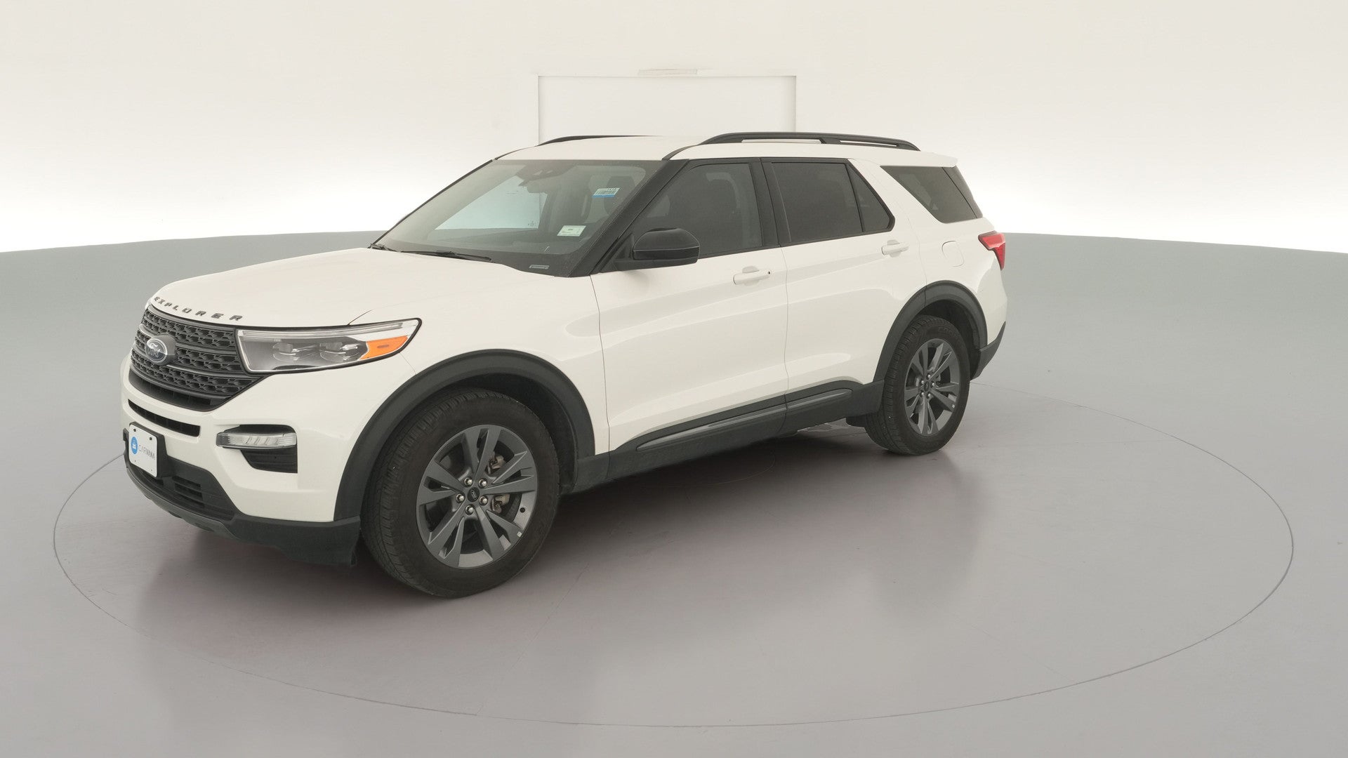 2022 Ford Explorer vehicle photo