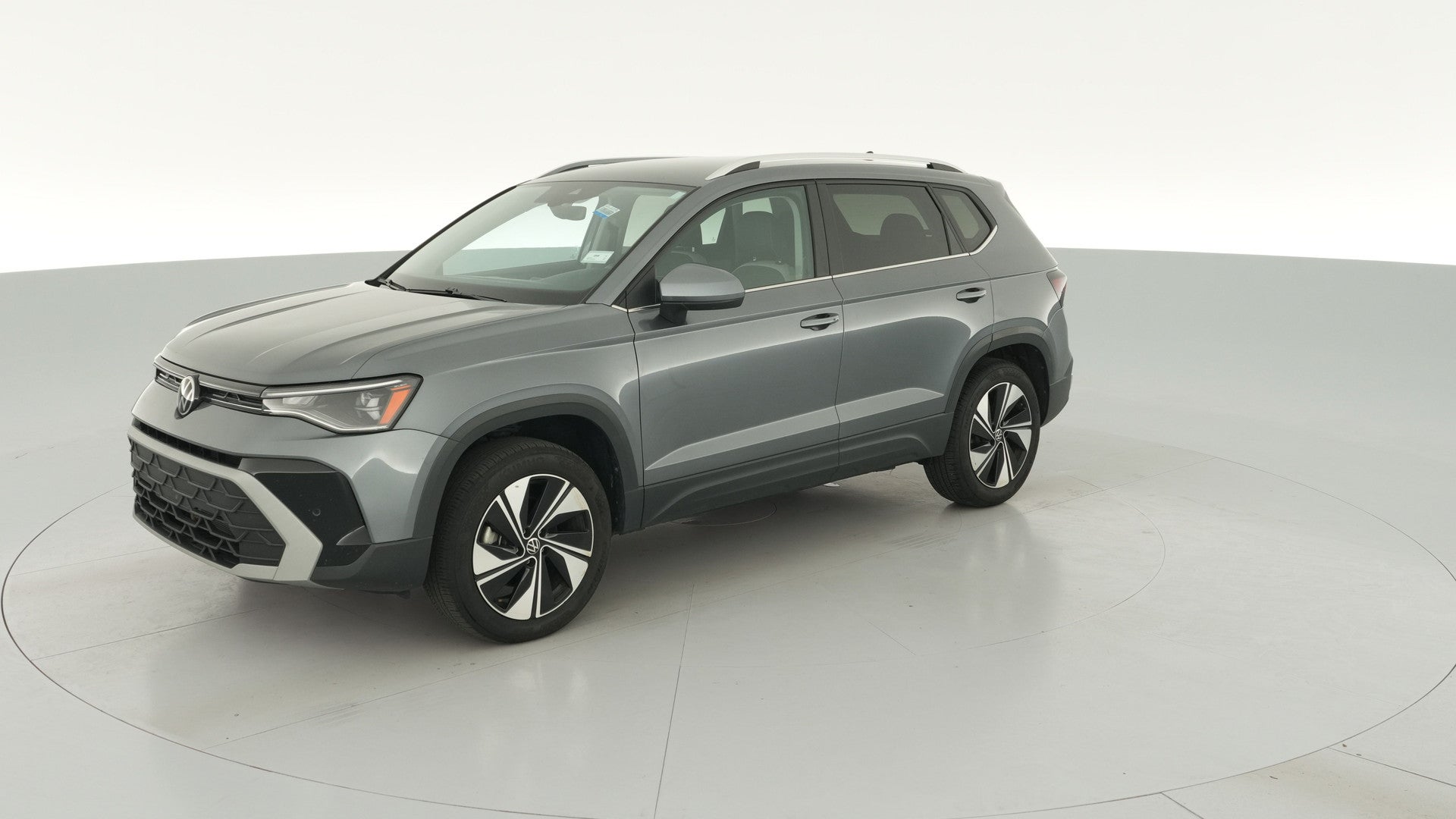 2025 Volkswagen Taos vehicle photo