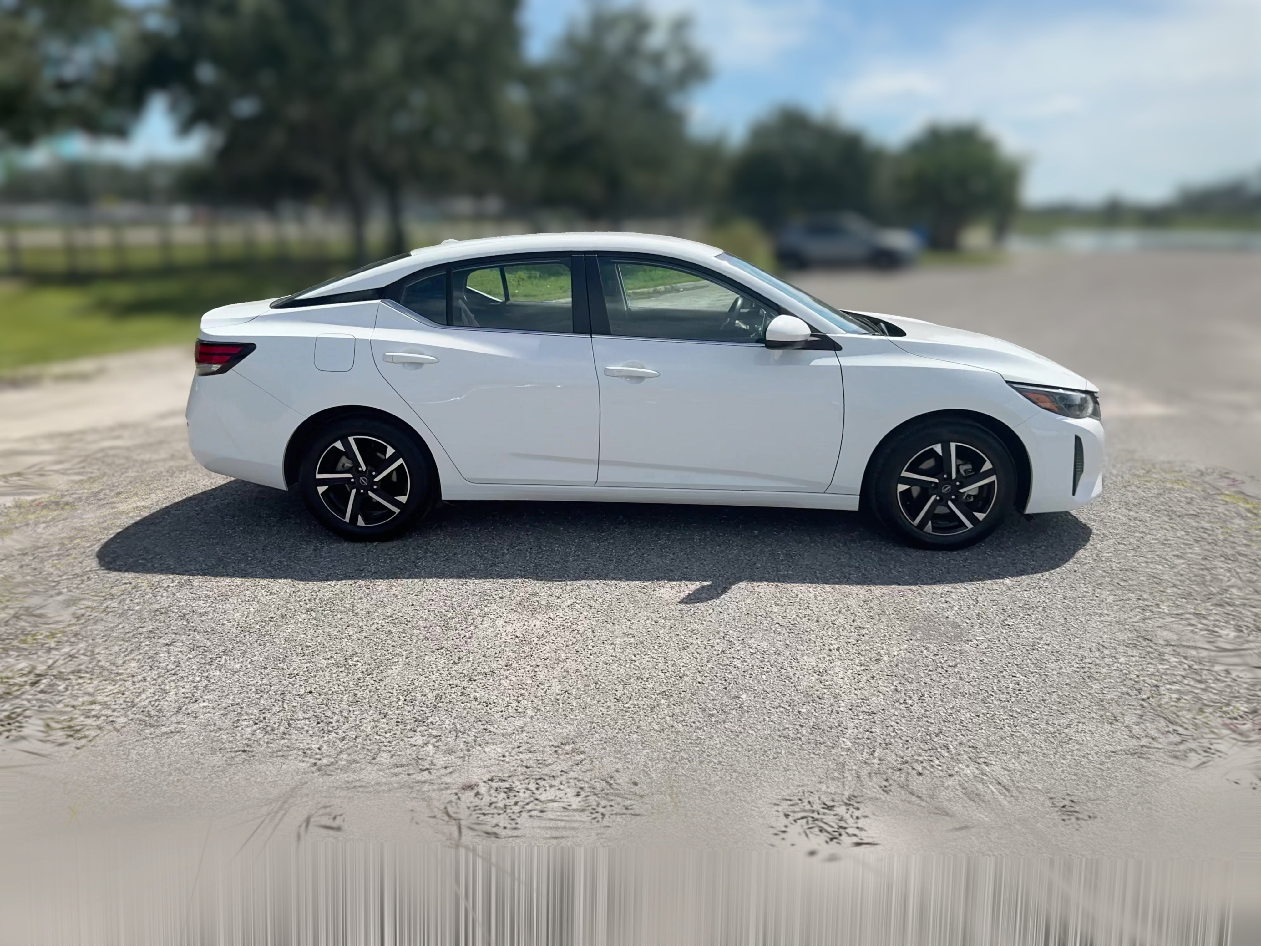 2025 Nissan Sentra SV - Photo 29