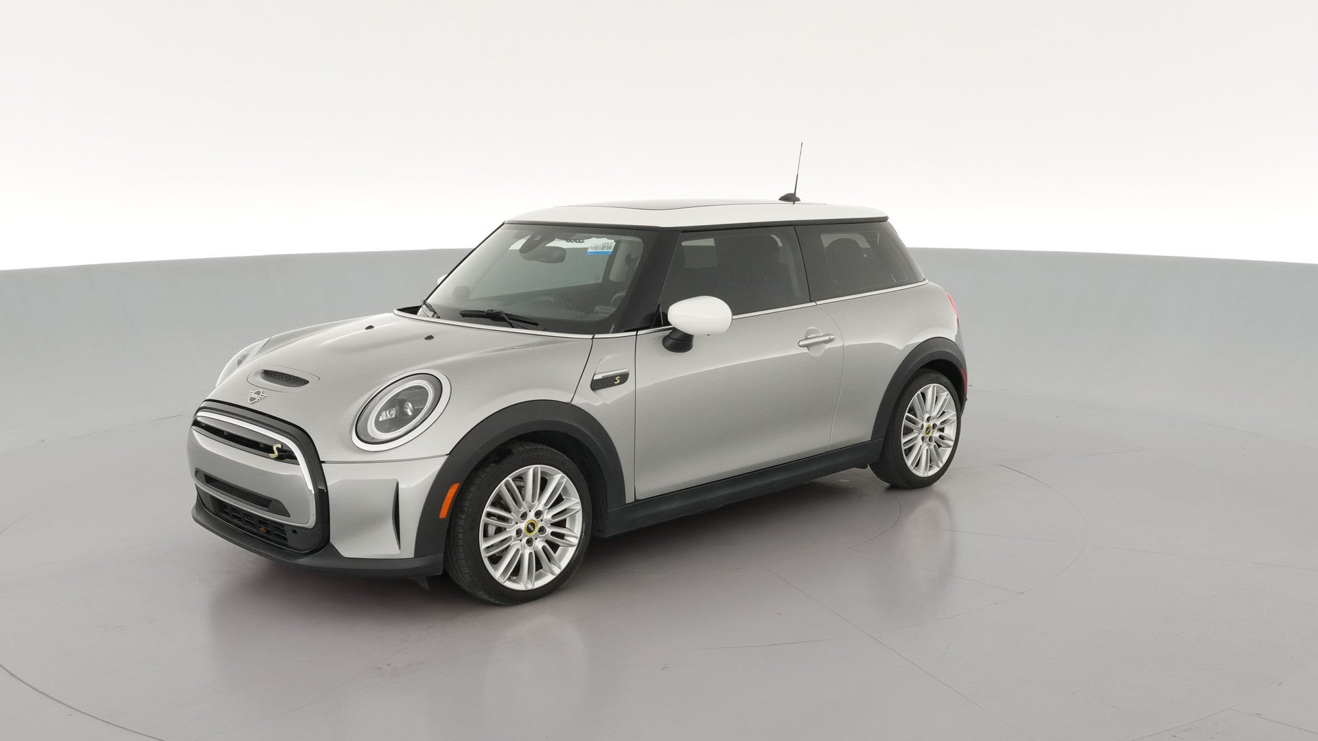 2024 MINI Hardtop 2 Door vehicle photo