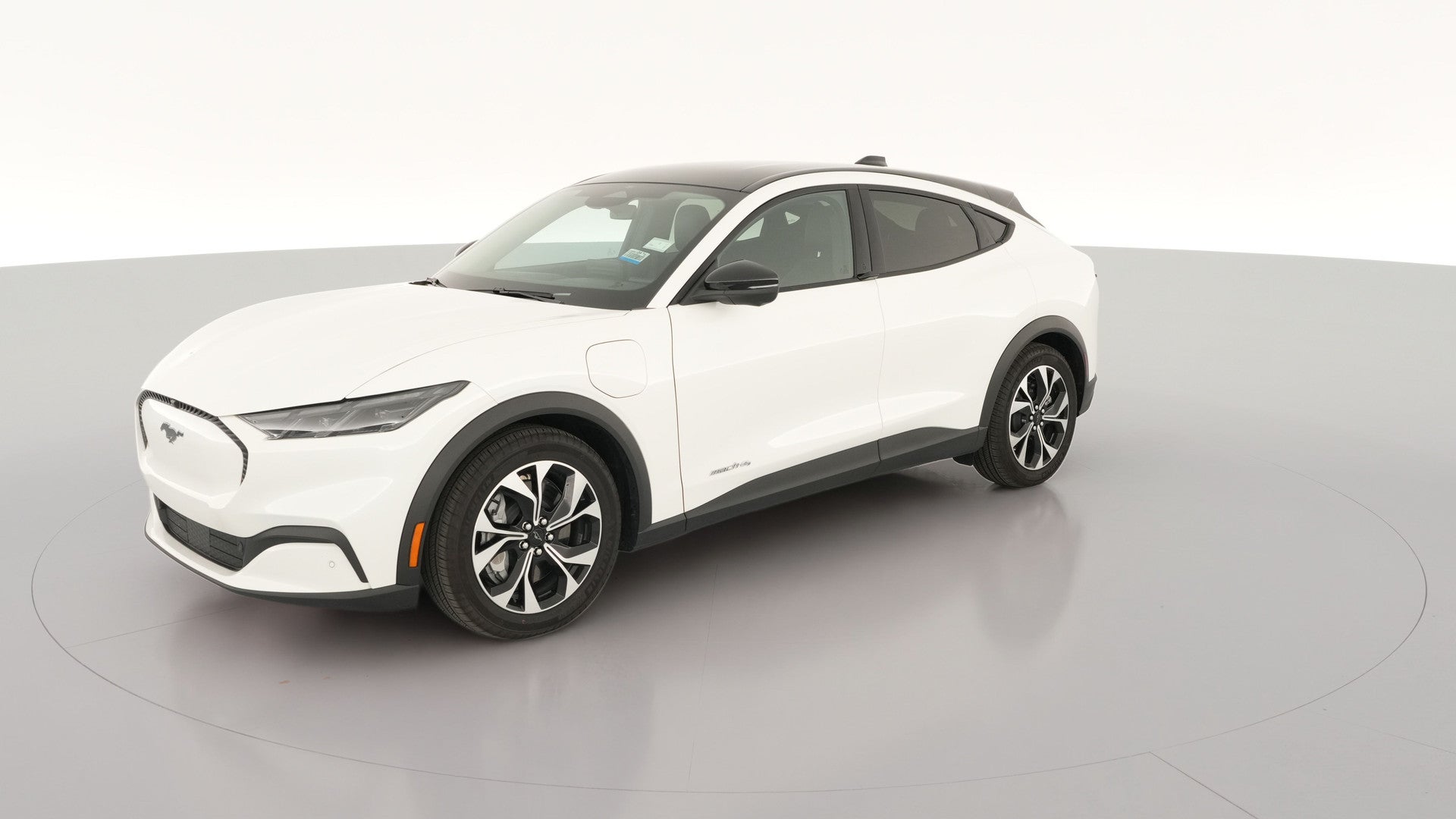 2025 Ford Mustang MACH-E vehicle photo