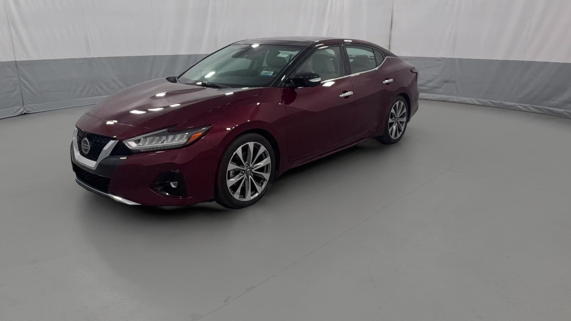 2021 Nissan Maxima vehicle photo