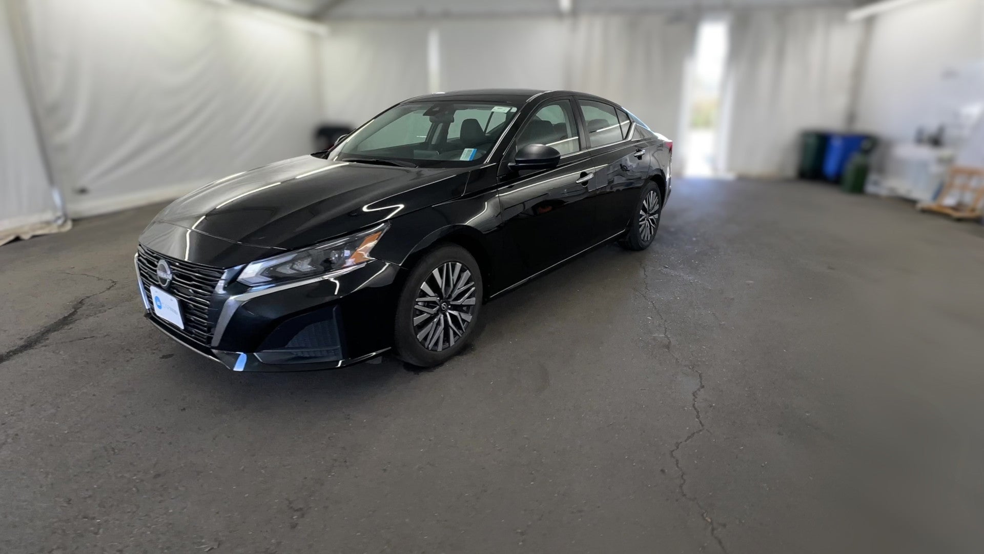 2025 Nissan Altima vehicle photo