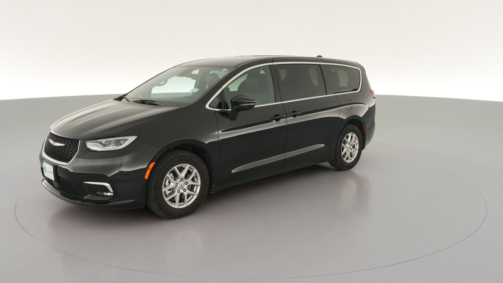 2025 Chrysler Pacifica vehicle photo