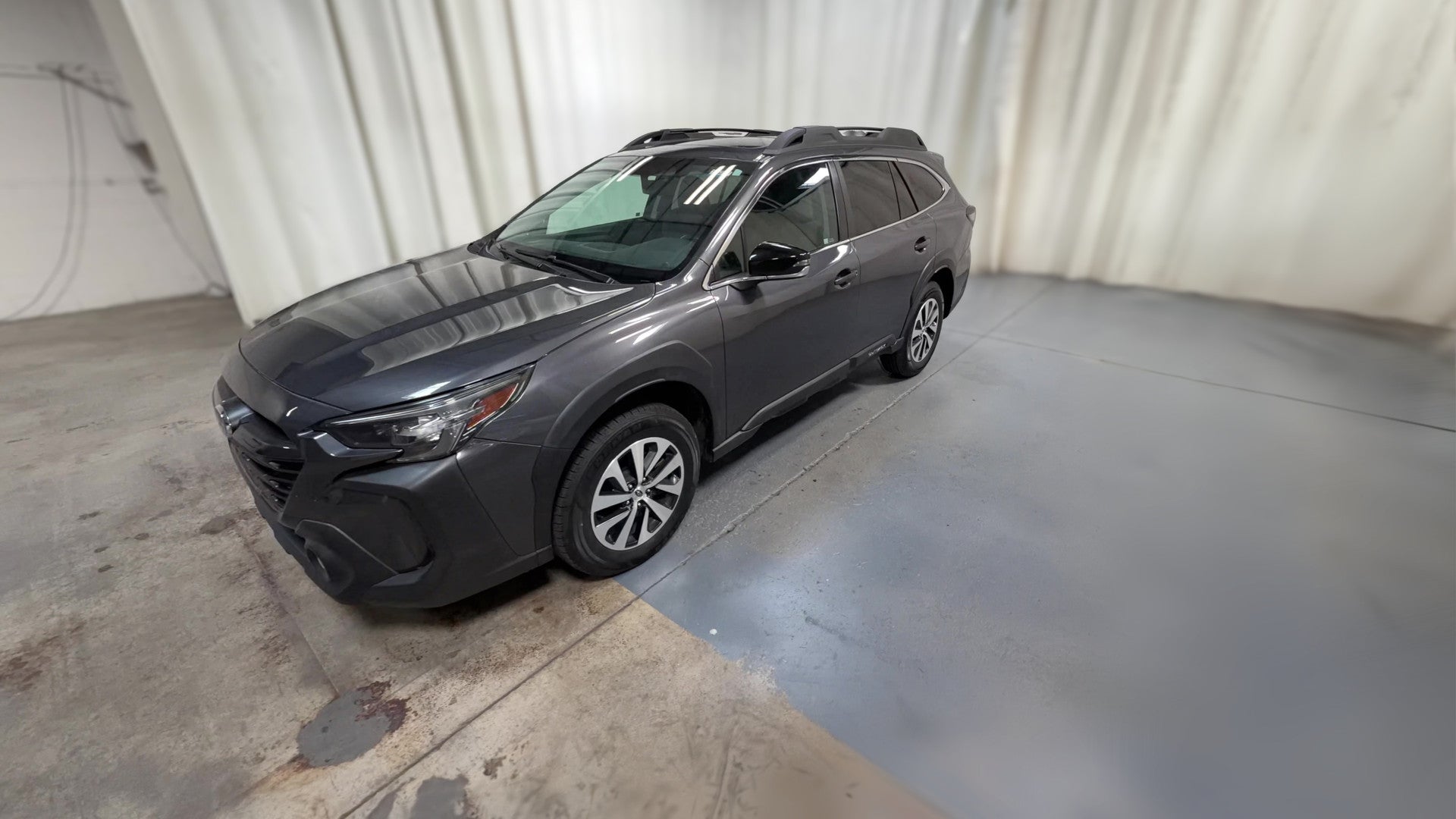 2024 Subaru Outback vehicle photo
