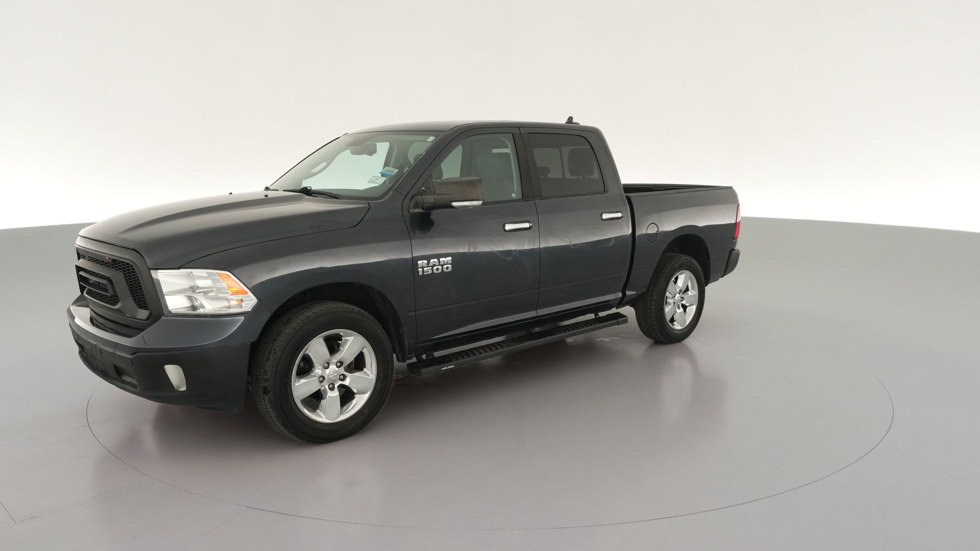 2017 Ram 1500 Crew Cab vehicle photo