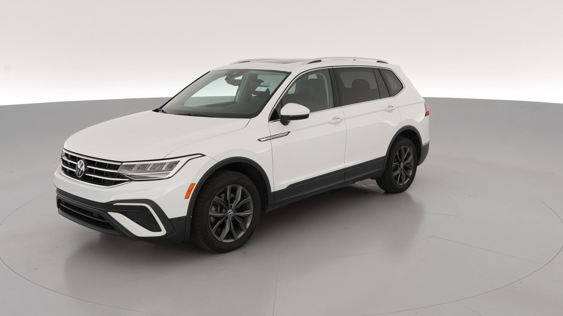 2022 Volkswagen Tiguan vehicle photo