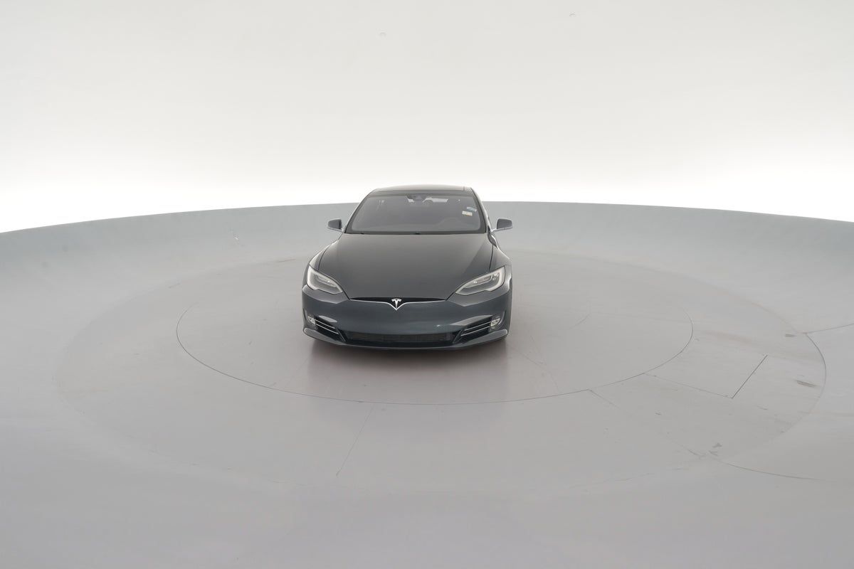 2016 Tesla Model S 90D in Gray — 360° view 1