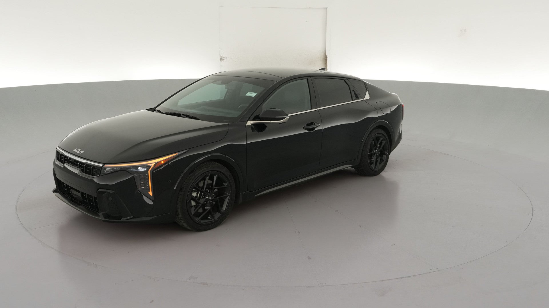 2025 Kia K4 vehicle photo