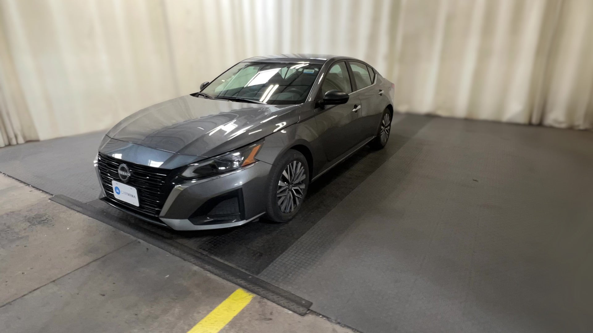 2025 Nissan Altima vehicle photo
