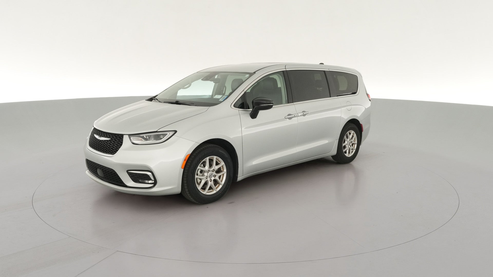 2024 Chrysler Pacifica vehicle photo