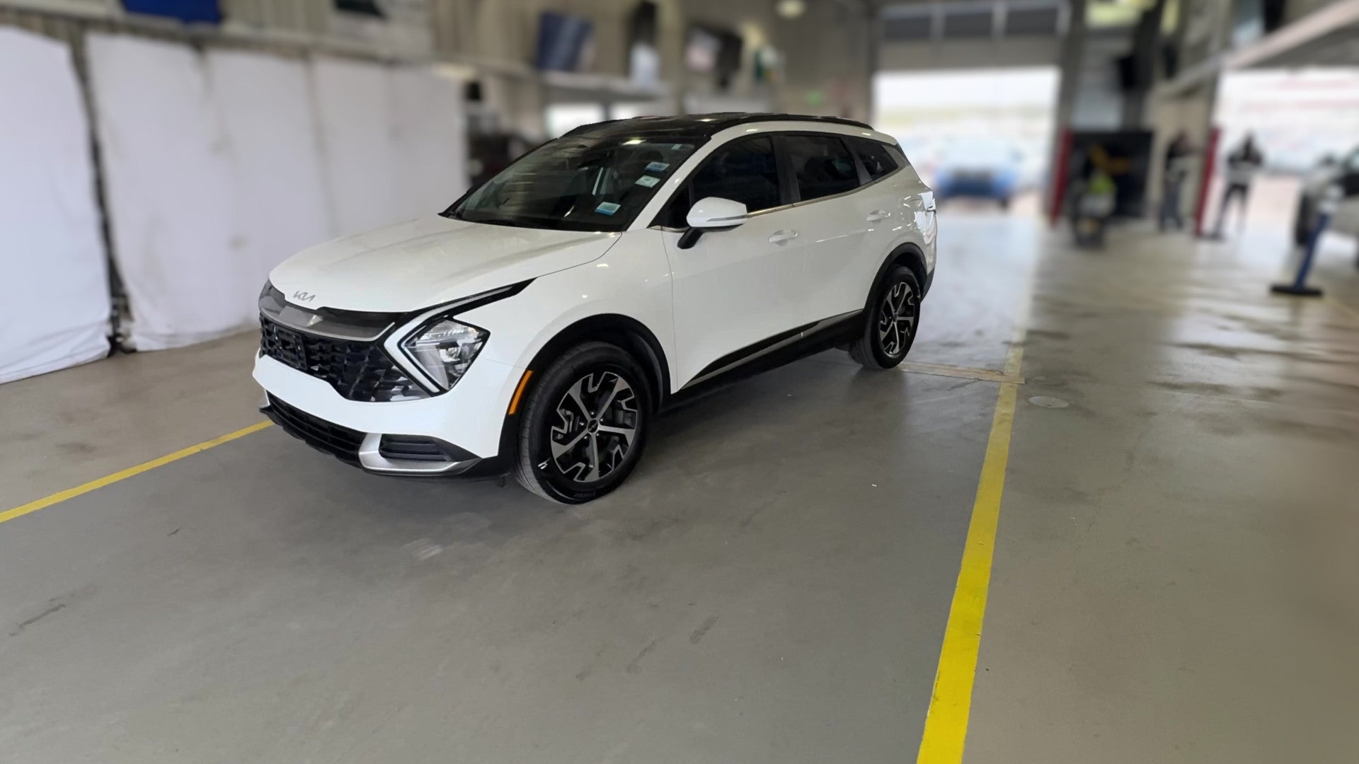 2023 Kia Sportage Hybrid vehicle photo
