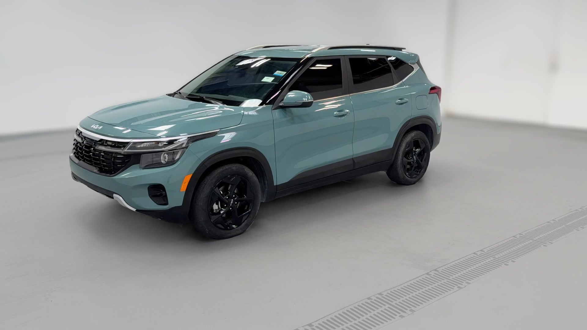2024 Kia Seltos vehicle photo