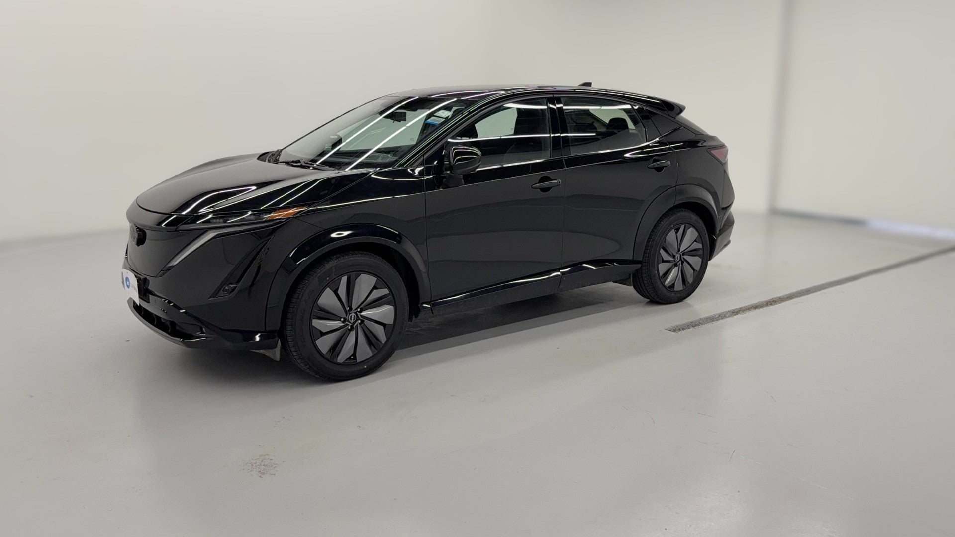 2023 Nissan ARIYA vehicle photo