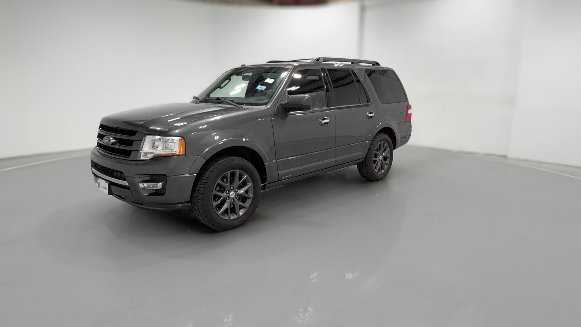 2017 Ford Expedition vehicle photo