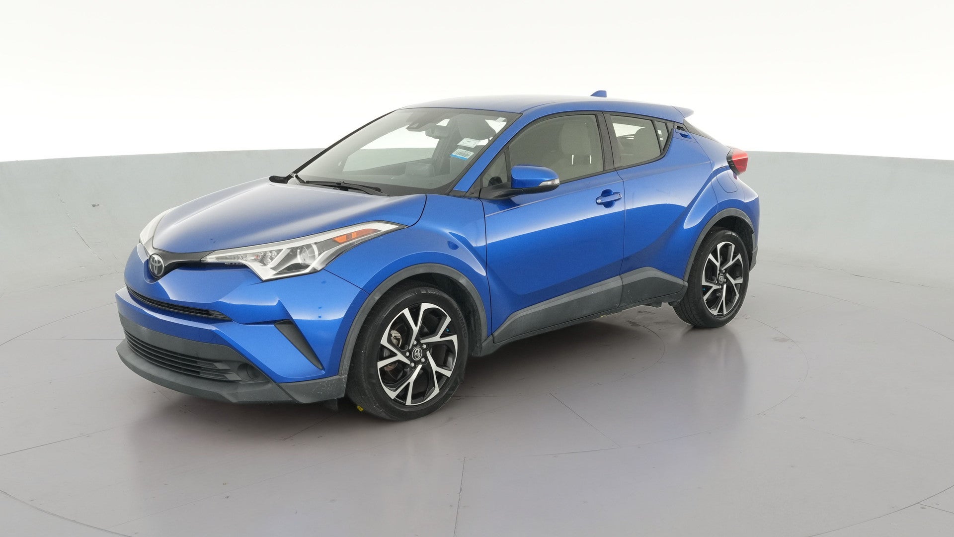 2019 Toyota C-HR vehicle photo