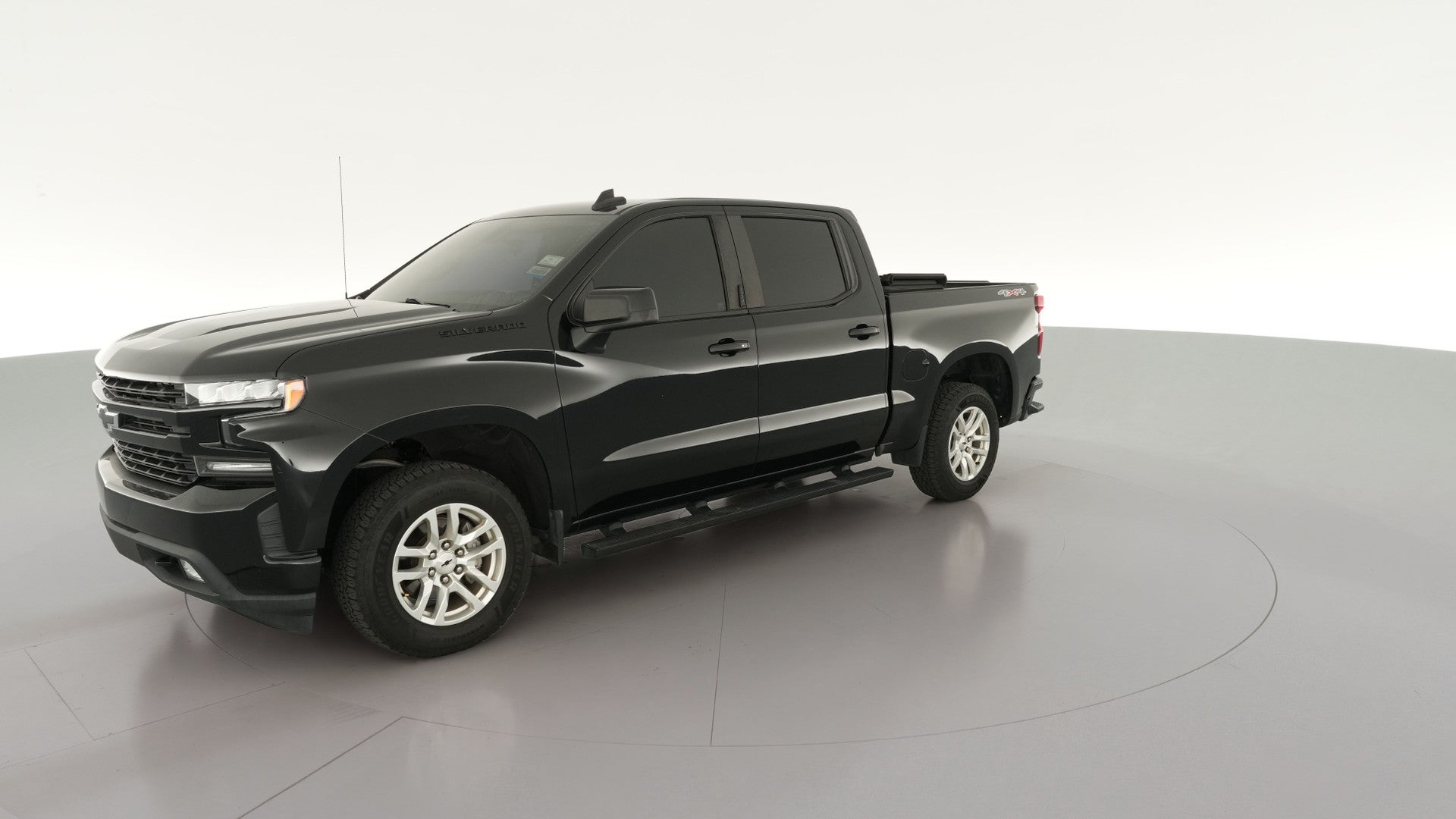 2020 Chevrolet Silverado 1500 Crew Cab vehicle photo