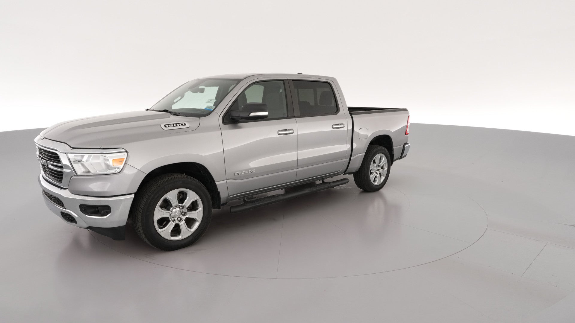 2019 Ram 1500 Crew Cab vehicle photo