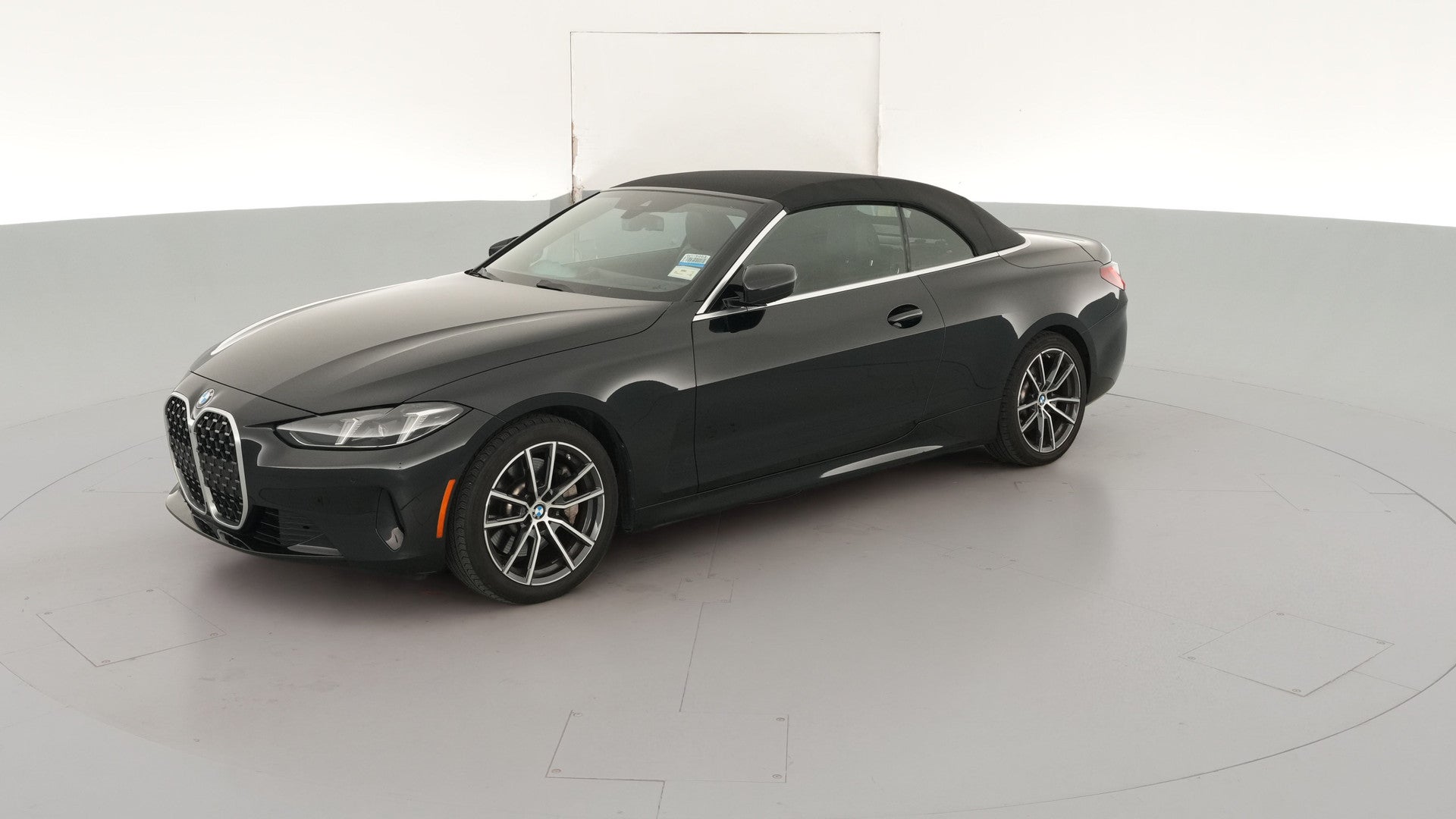 2025 BMW 4 Series vehicle photo
