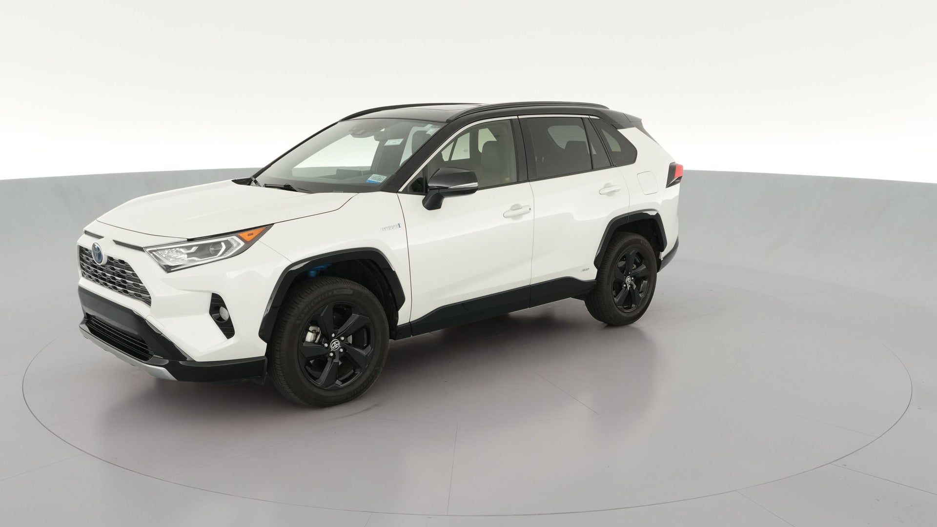 2020 Toyota RAV4 Hybrid vehicle photo