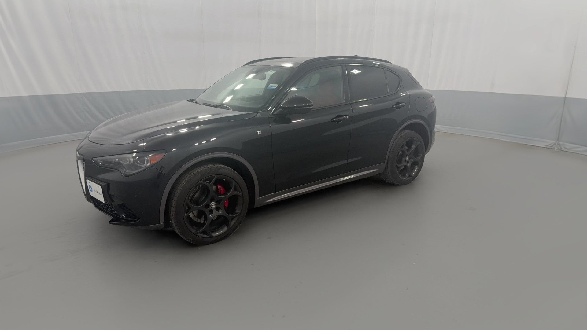 2024 Alfa Romeo Stelvio vehicle photo