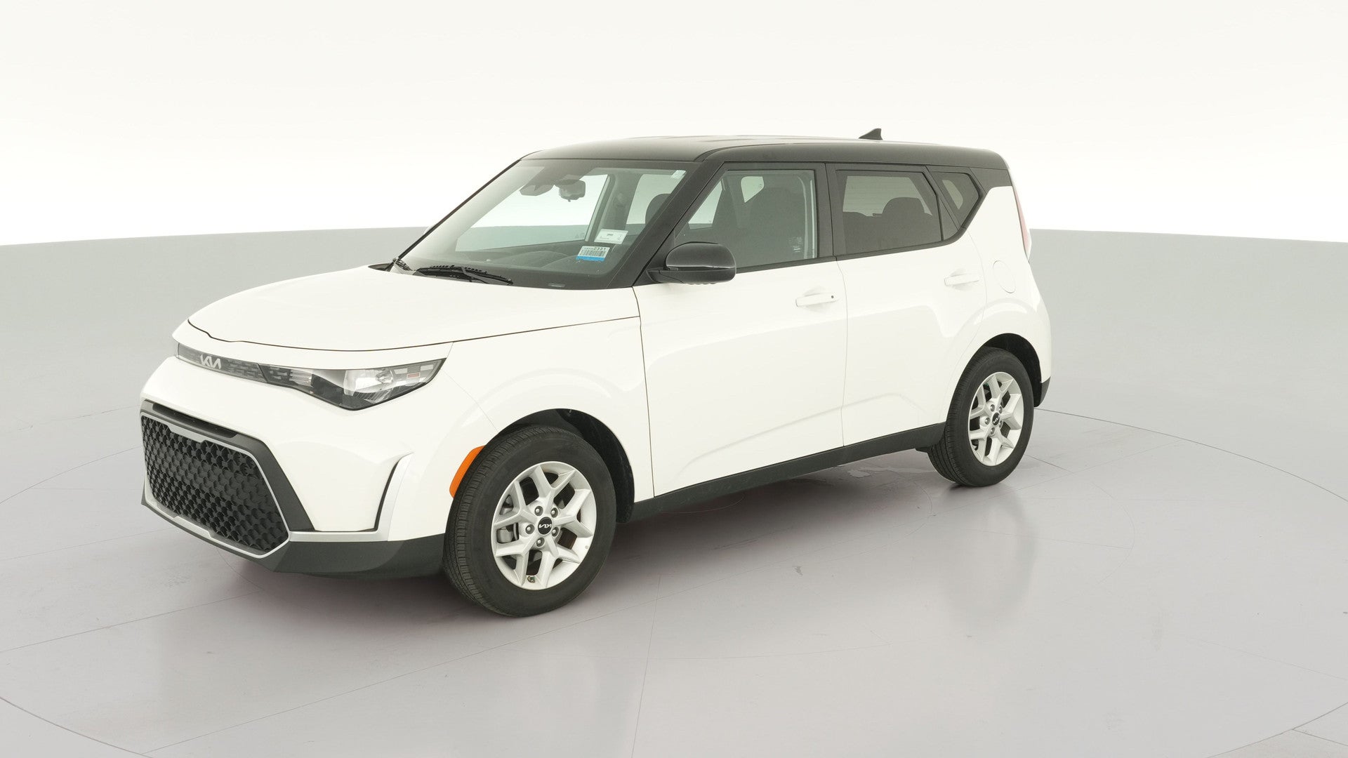 2025 Kia Soul vehicle photo
