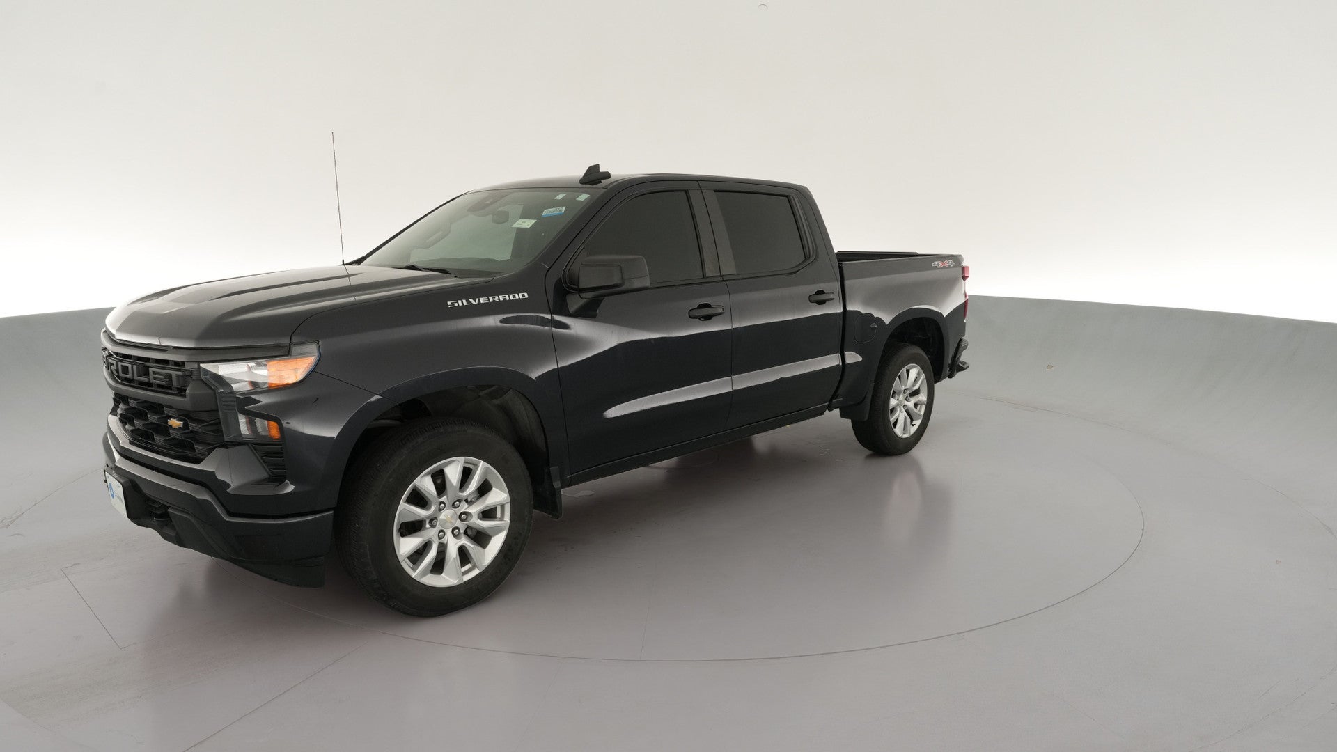 2022 Chevrolet Silverado 1500 Crew Cab vehicle photo