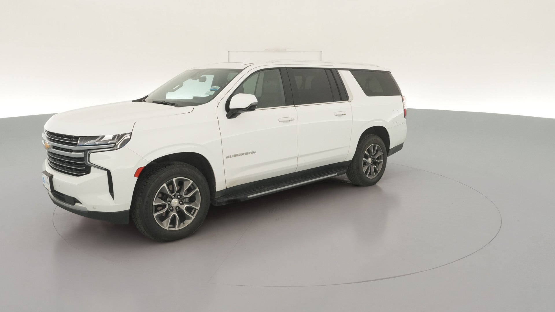 2022 Chevrolet Suburban vehicle photo