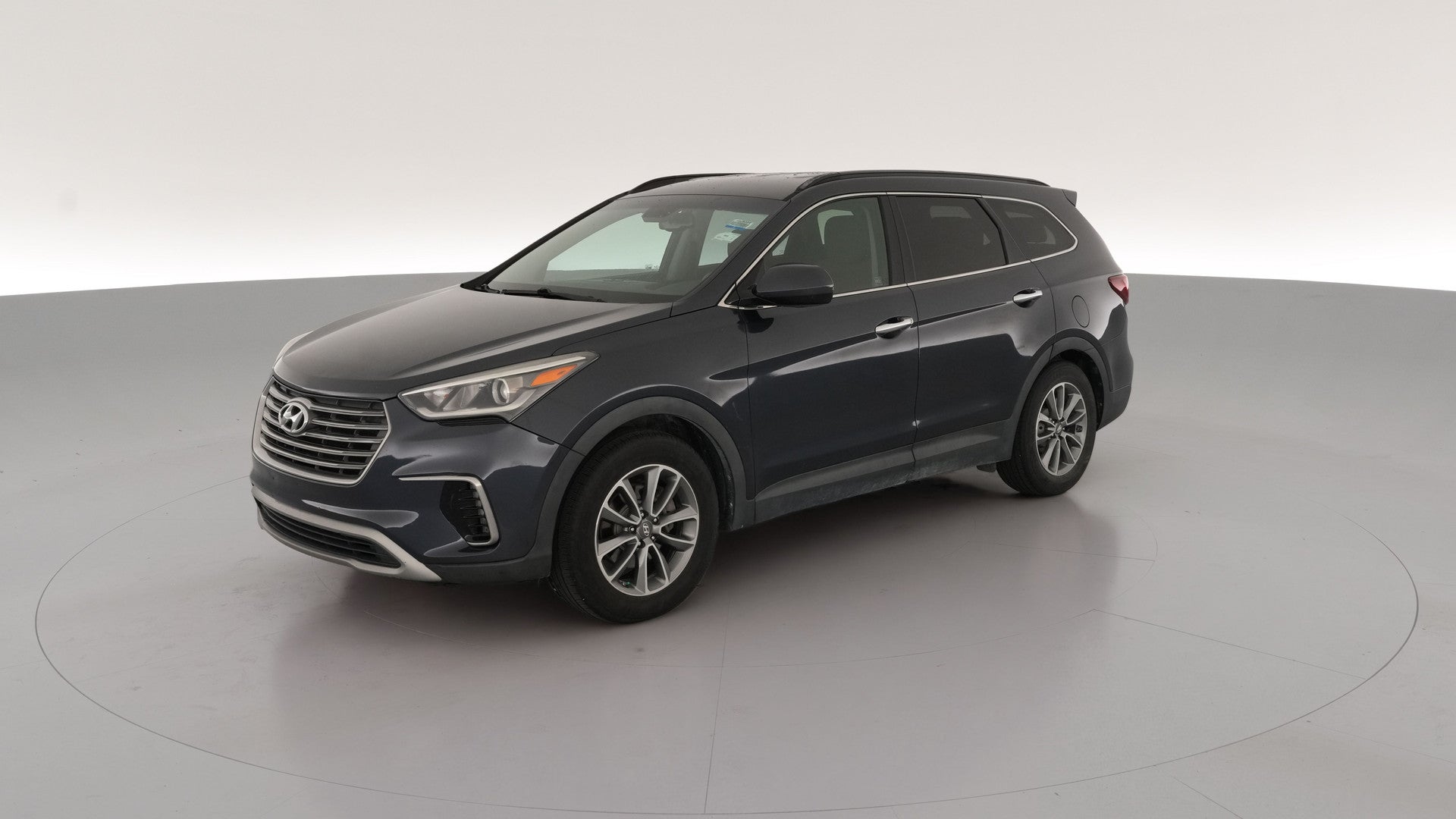 2017 Hyundai Santa Fe vehicle photo