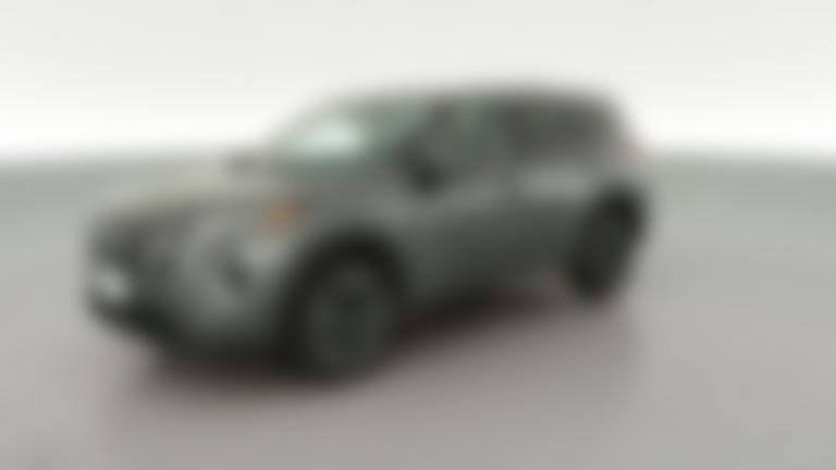 2025 Nissan Rogue vehicle photo