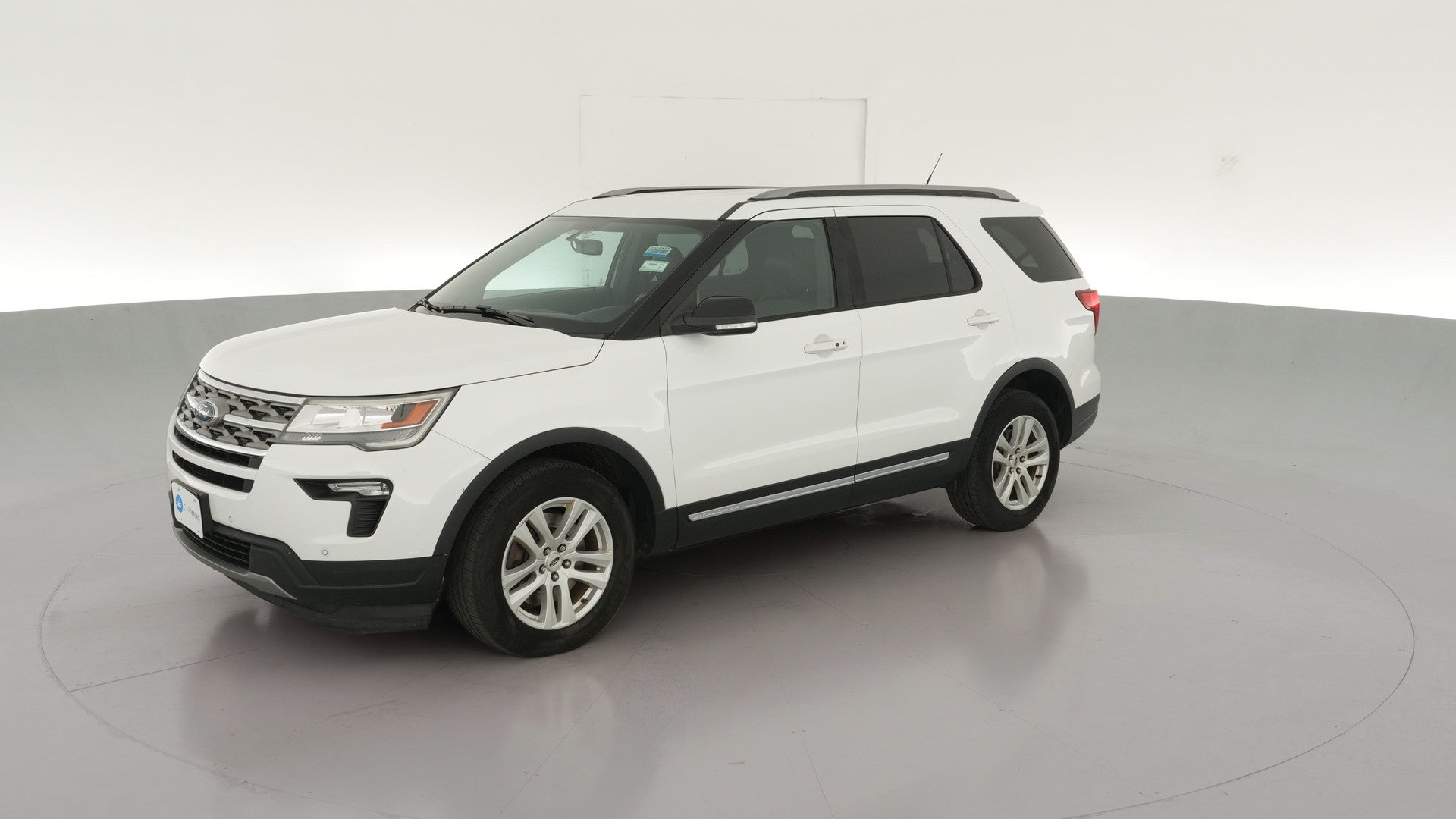 2018 Ford Explorer vehicle photo