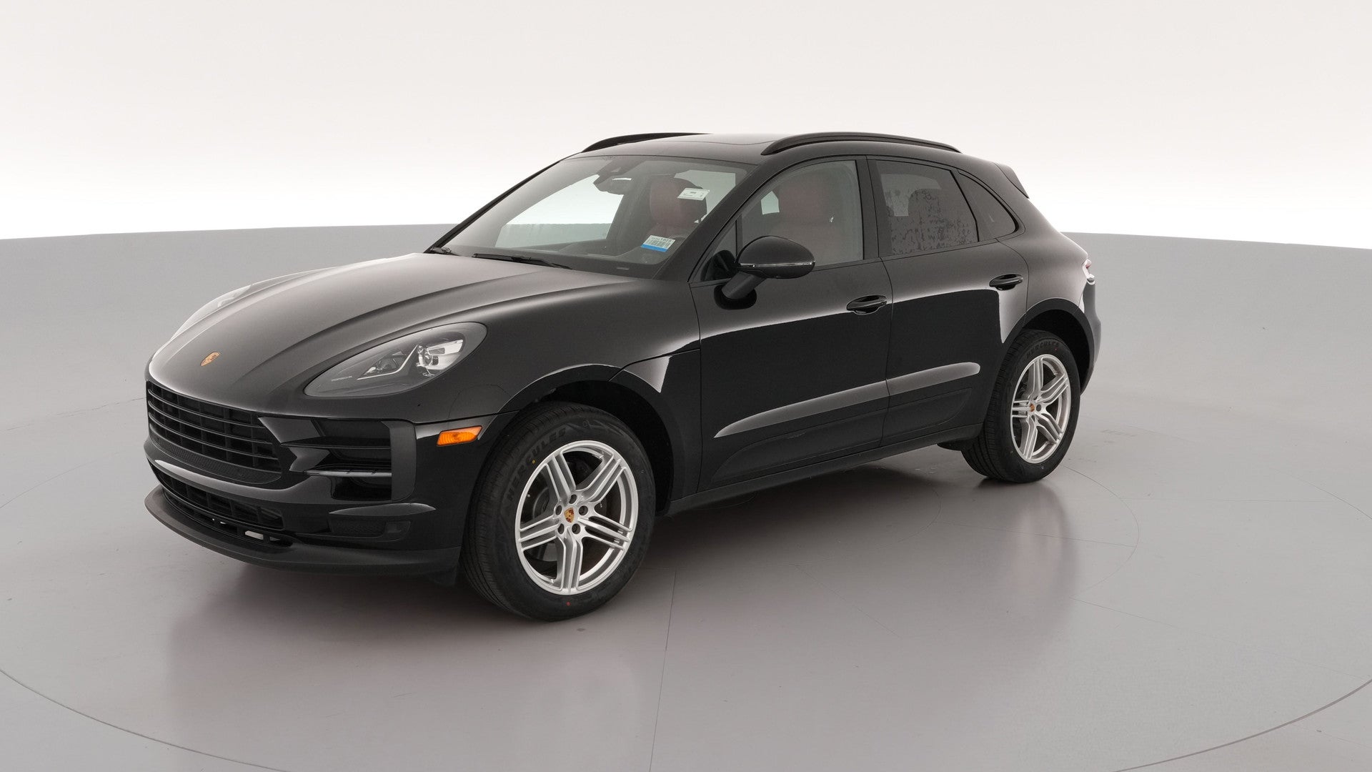 2019 Porsche Macan vehicle photo