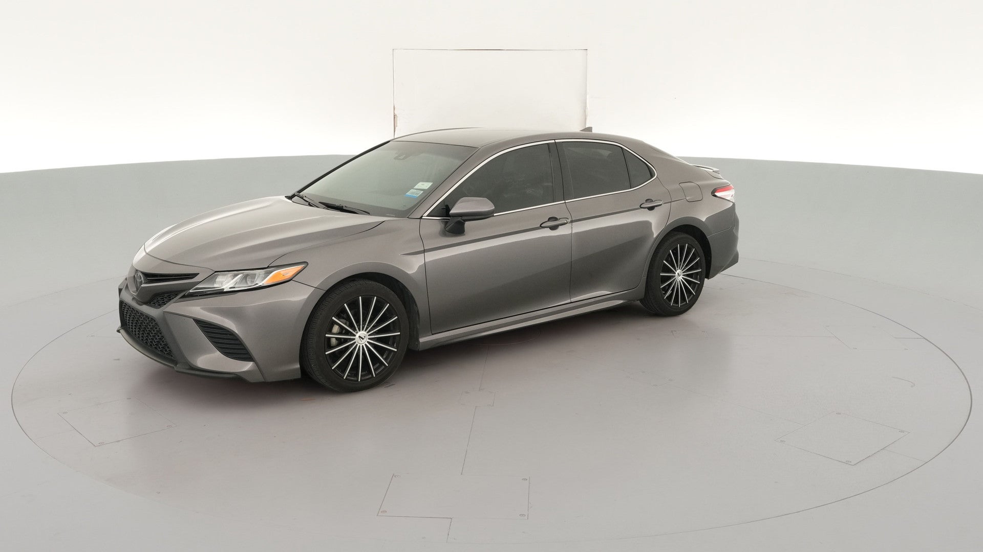 2020 Toyota Camry vehicle photo