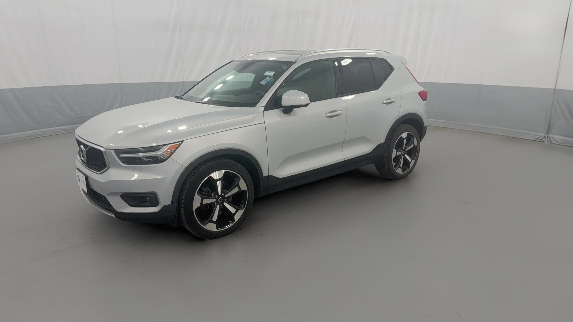 2020 Volvo XC40 vehicle photo