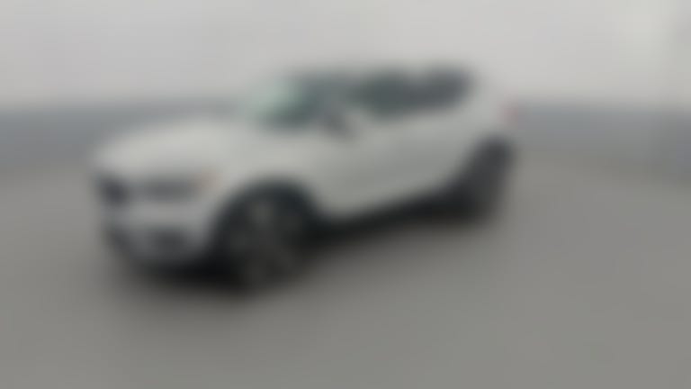 2020 Volvo XC40 vehicle photo