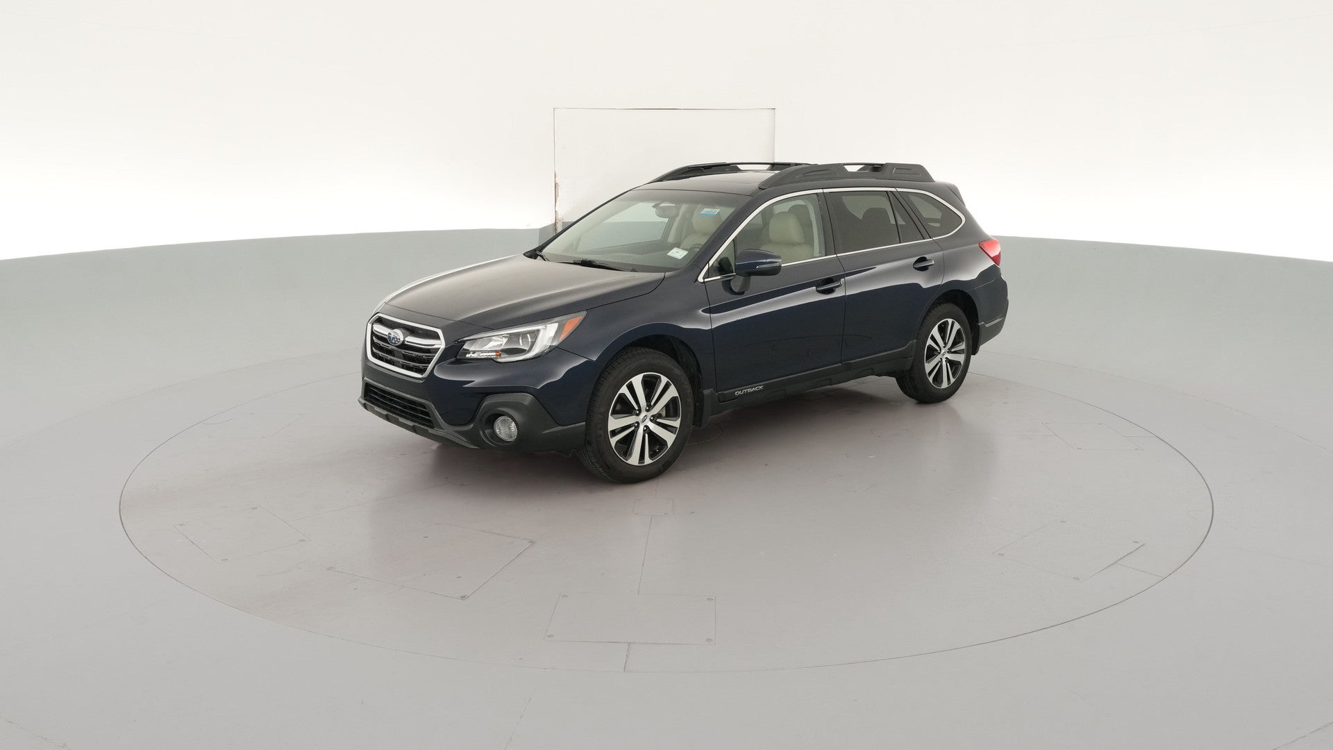 2018 Subaru Outback vehicle photo