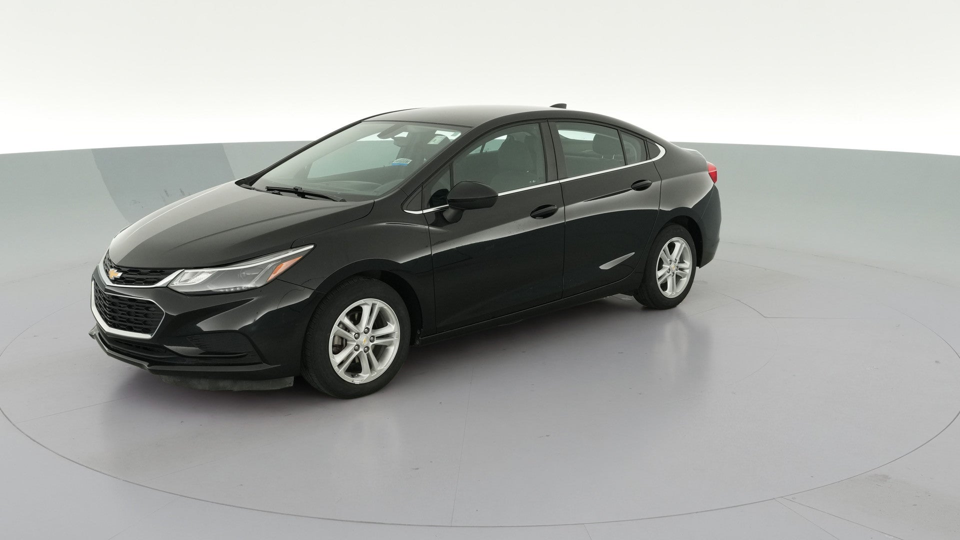 2018 Chevrolet Cruze vehicle photo