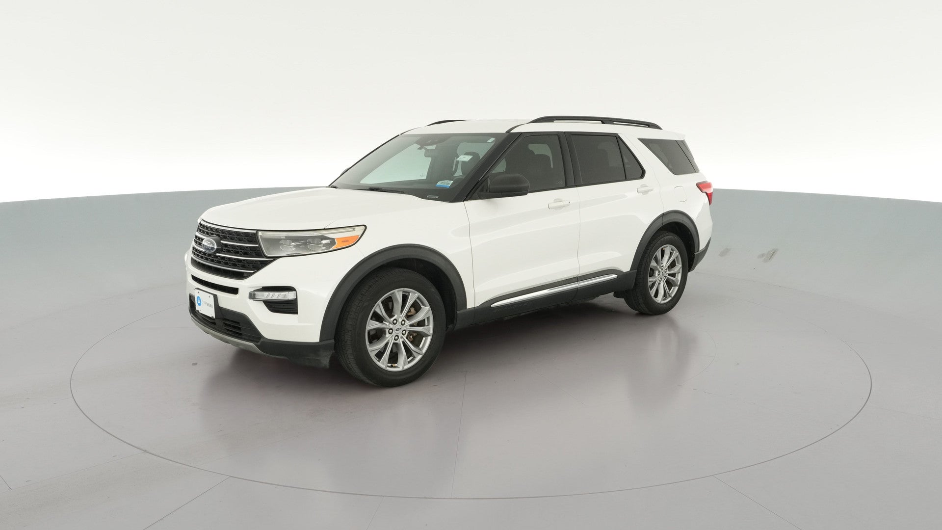 2020 Ford Explorer vehicle photo
