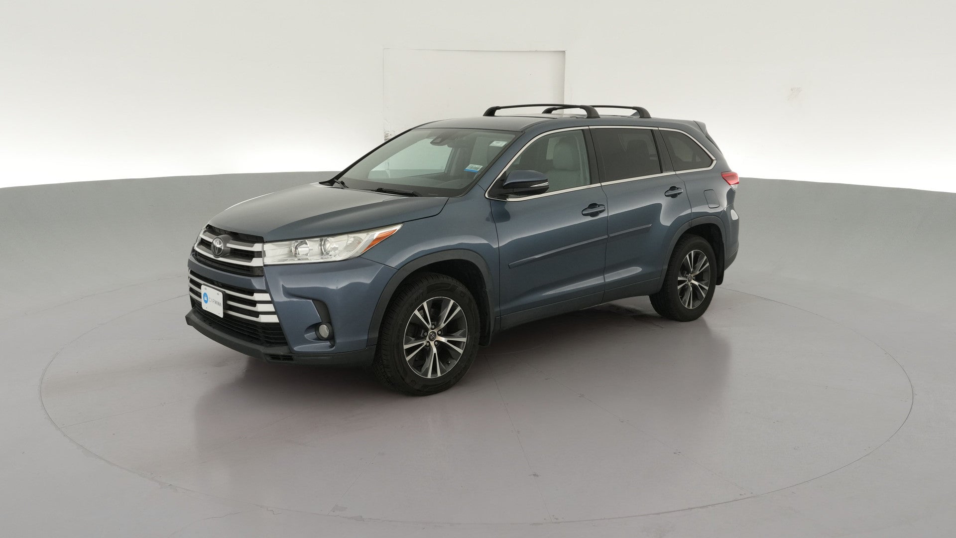 2019 Toyota Highlander vehicle photo