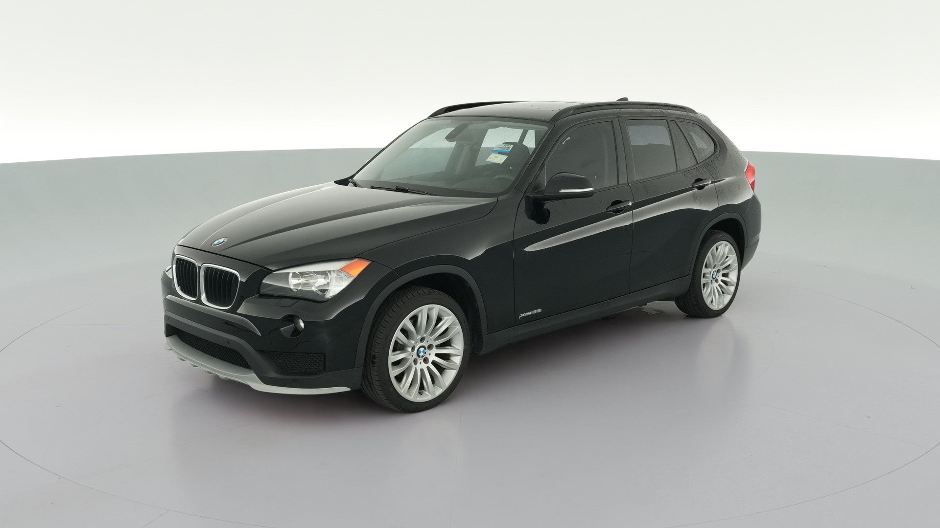 2015 BMW X1 vehicle photo