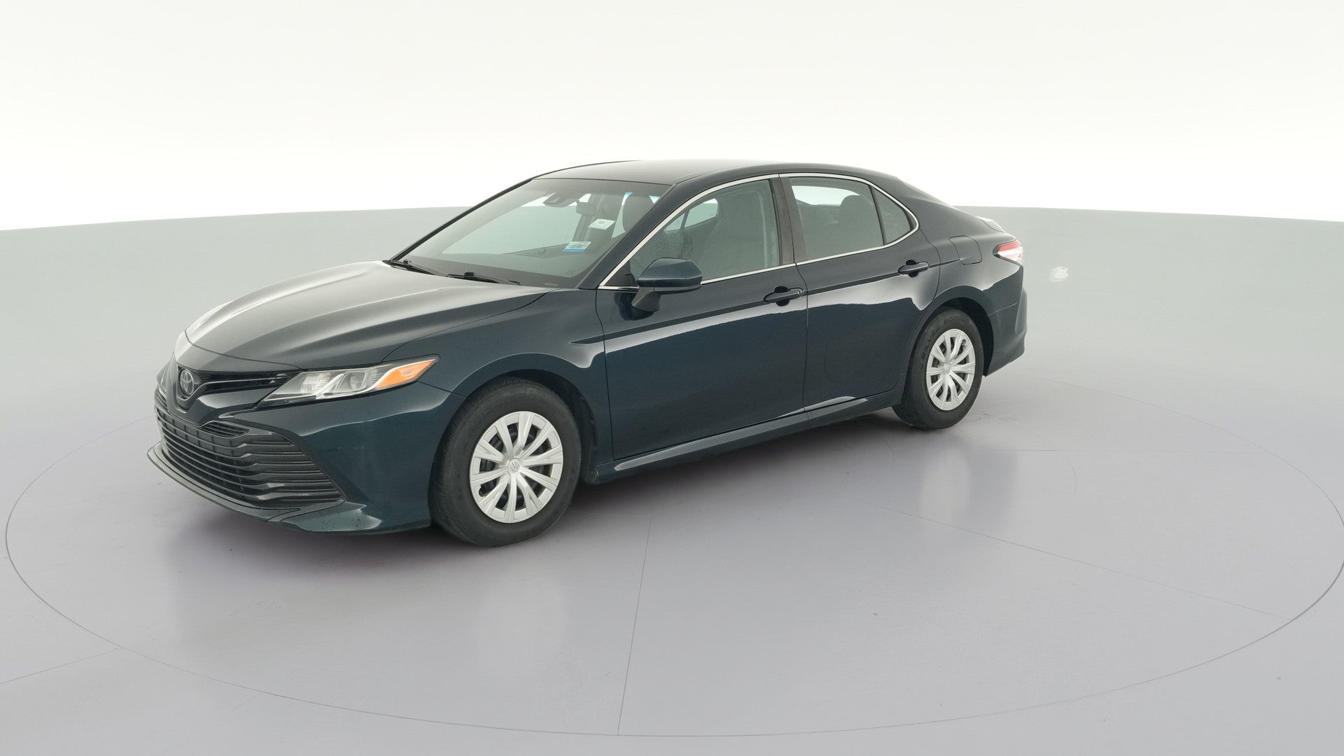 2018 Toyota Camry vehicle photo