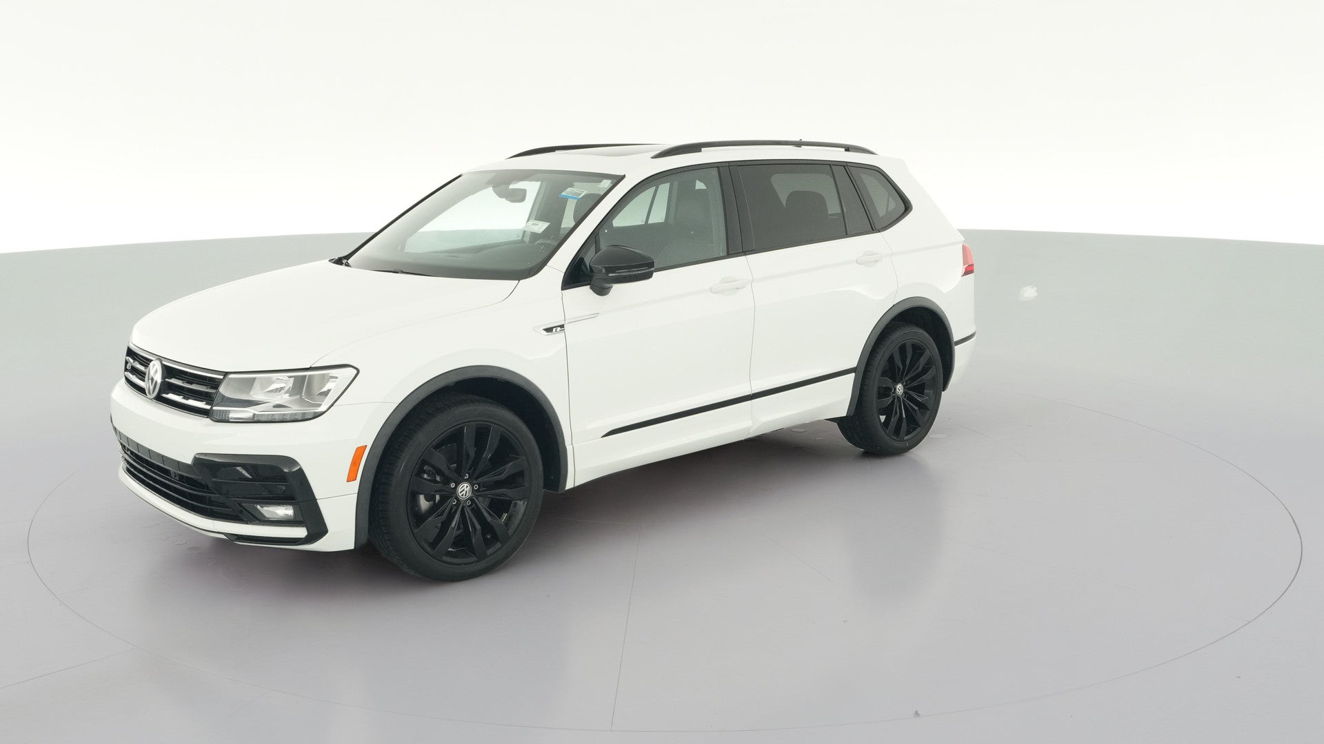 2021 Volkswagen Tiguan vehicle photo