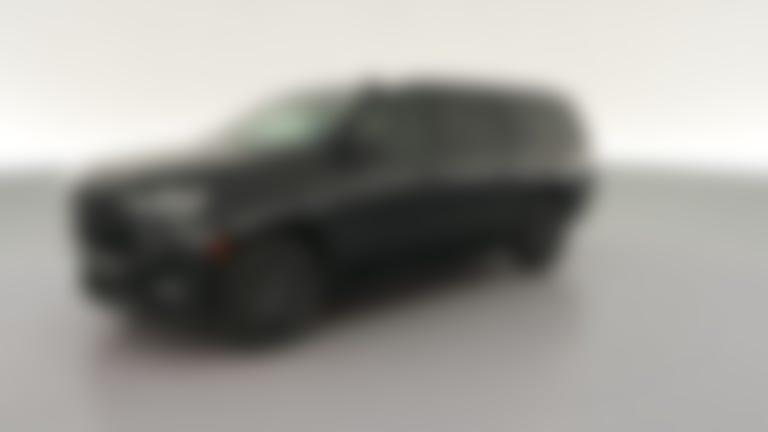 2023 Chevrolet Suburban vehicle photo