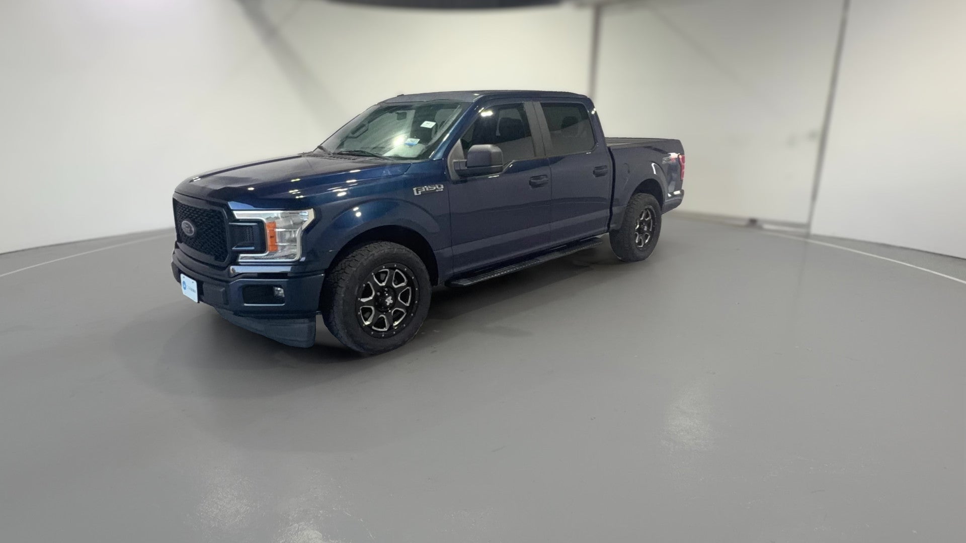 2018 Ford F150 SuperCrew Cab vehicle photo